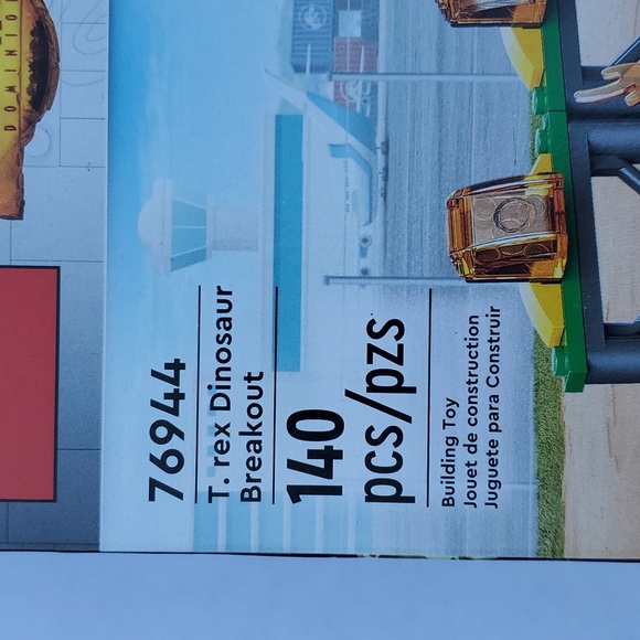 Lego Jurassic World T Rex Dinosaur Breakout 76944 - 140 Pcs New in Box RETIRED - Picture 8 of 8